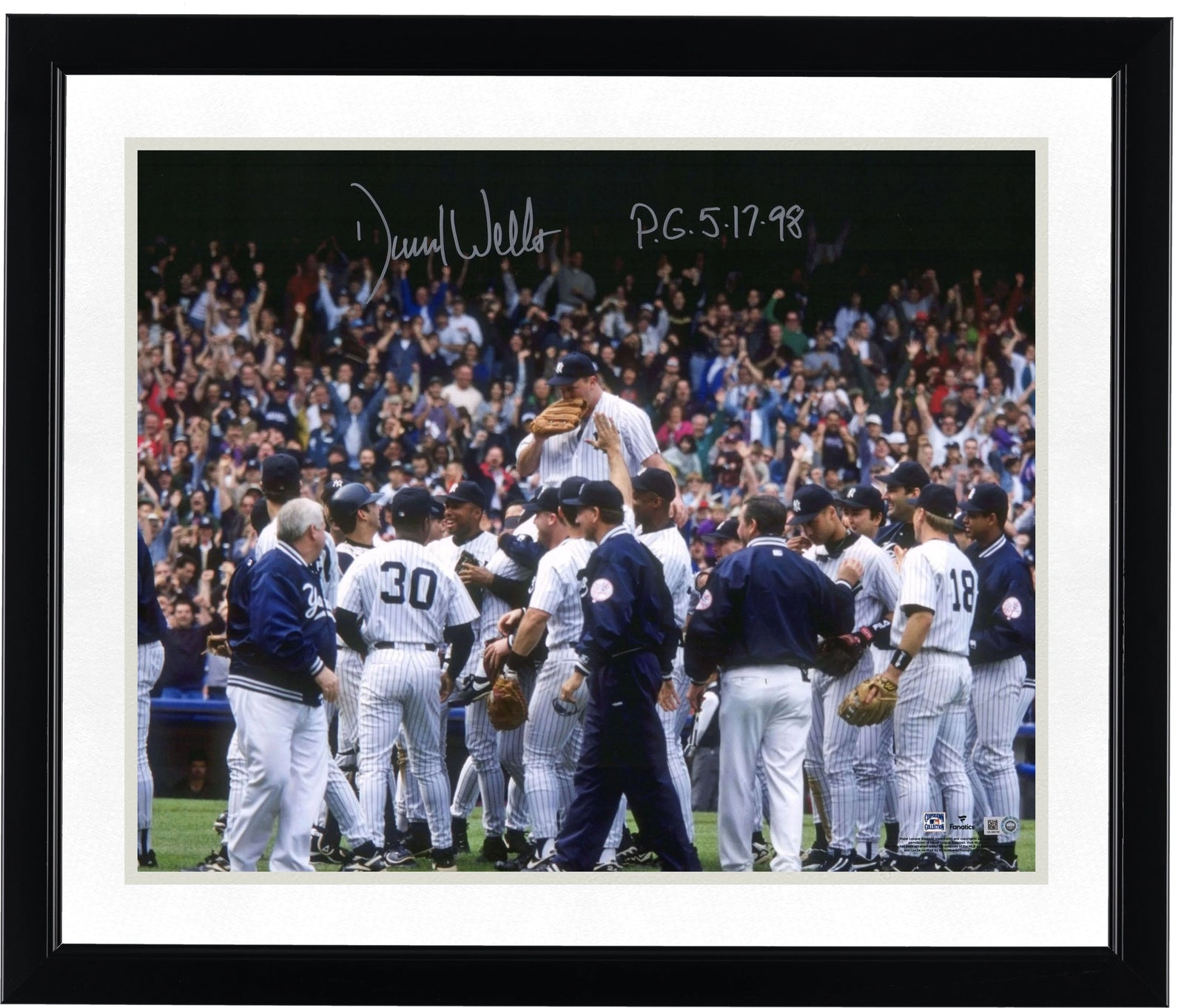 David Wells Signed 16 x 20 Photo | Perfect Game 5-17-98 Inscription