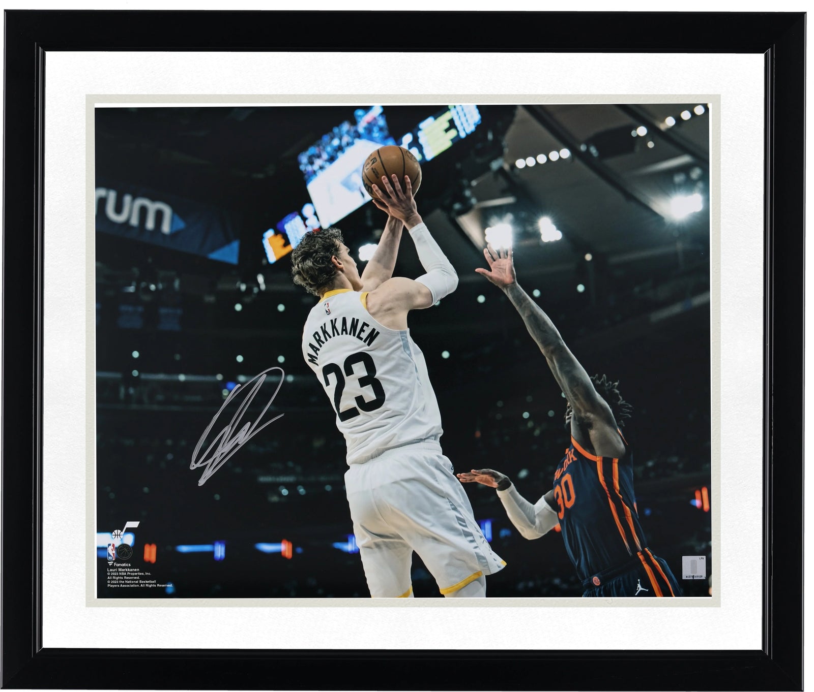 Lauri Markkanen Signed 16 x 20 Photograph | Utah Jazz vs Knicks