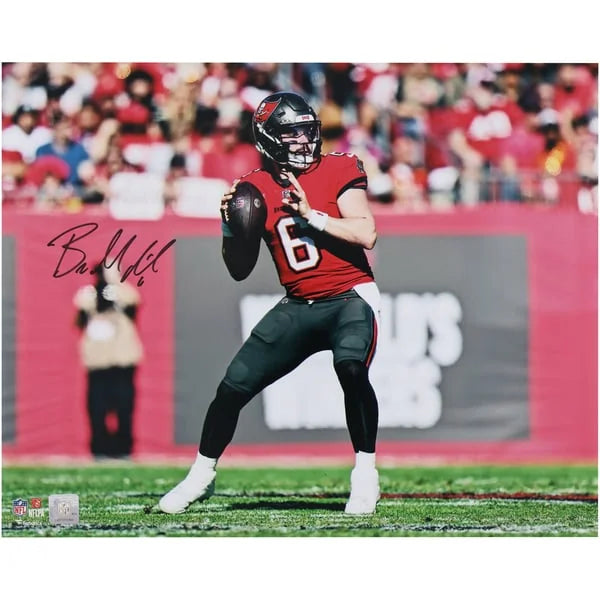 Baker Mayfield Signed 16 x 20 Photograph | Tampa Bay Buccaneers | W16FBMA0254