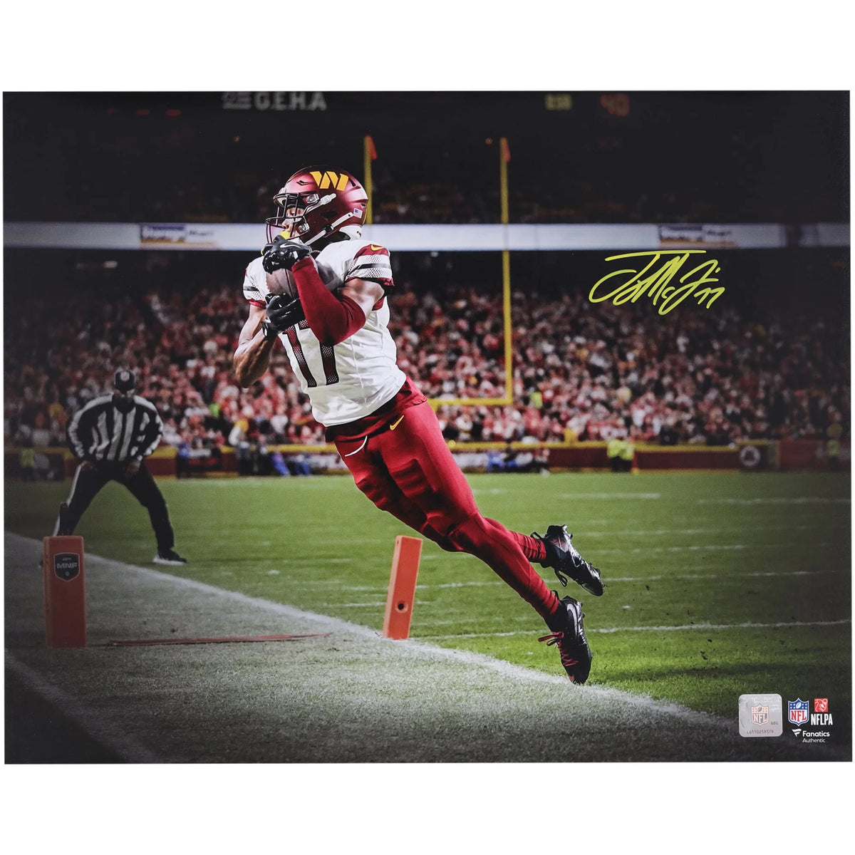 Terry McLaurin Signed Commanders 16 x 20 Photo | Toe Tap Touchdown | W16FBMC0080