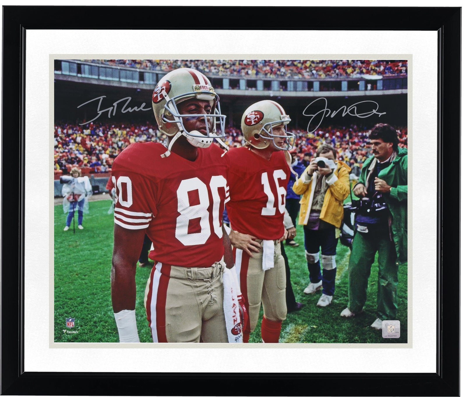 Joe Montana and Jerry Rice Signed 49ers 16 x 20 Photo | Authenticated