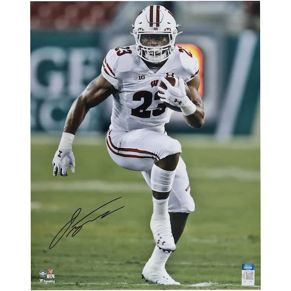 Jonathan Taylor Signed Wisconsin Badgers 16 x 20 Photo | Authenticated