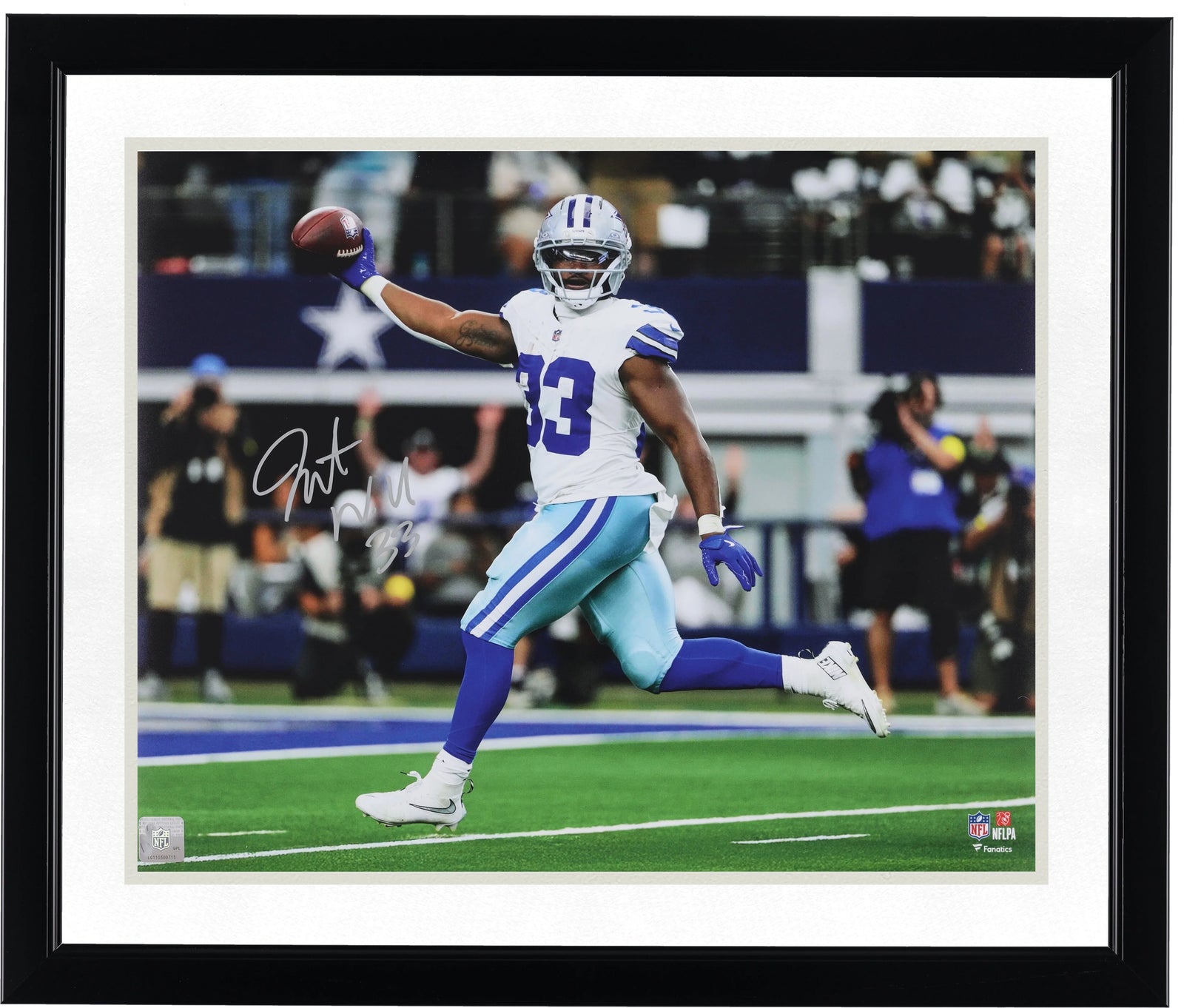 Javonte Williams Signed Cowboys 16 x 20 Touchdown Photograph | Authenticated