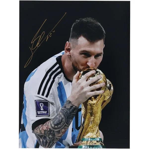 Lionel Messi Signed Argentina 2022 FIFA World Cup Trophy Photograph | Gold Ink