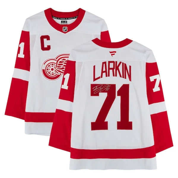 Dylan Larkin Signed Detroit Red Wings White Jersey | Authenticated