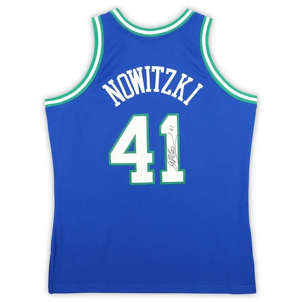 Dirk Nowitzki Signed Dallas Mavericks 1998 Jersey | Authenticated