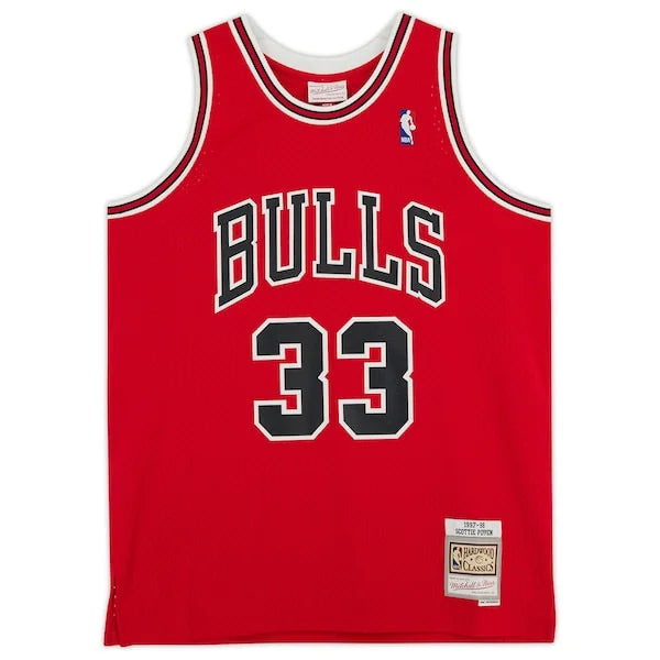 Scottie Pippen Signed Chicago Bulls Jersey | Mitchell & Ness 1997-1998