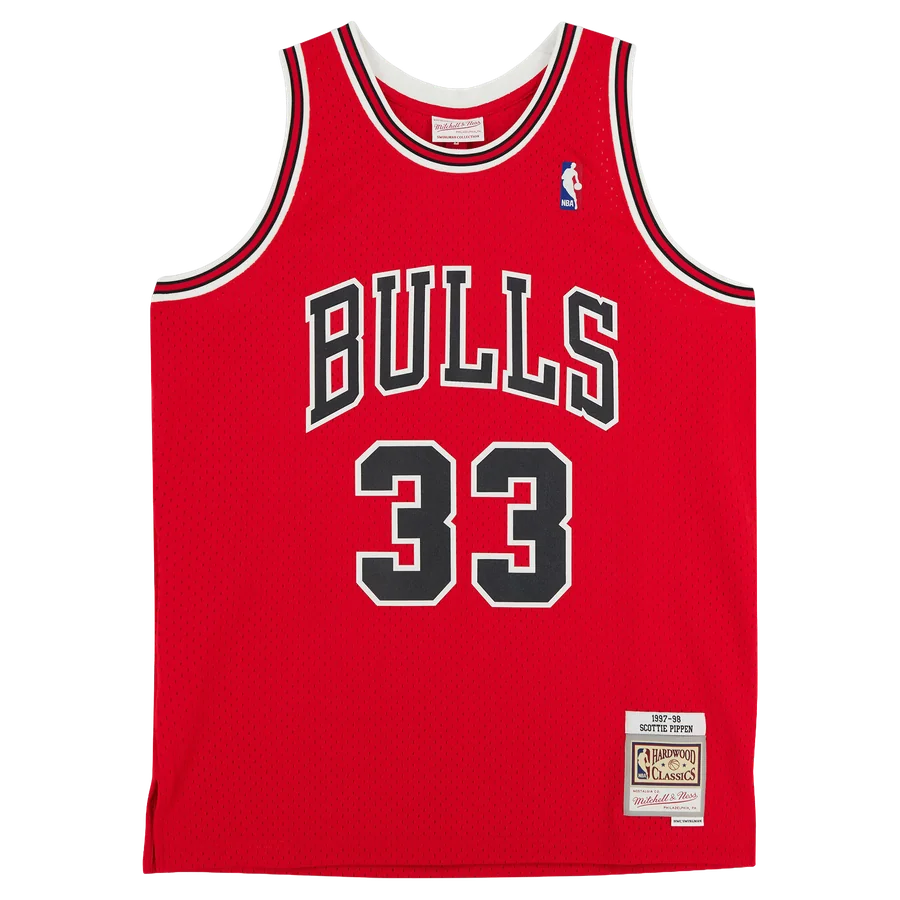 Scottie Pippen Signed Chicago Bulls Jersey | 1997-1998 Mitchell & Ness with 6x Champ Inscr