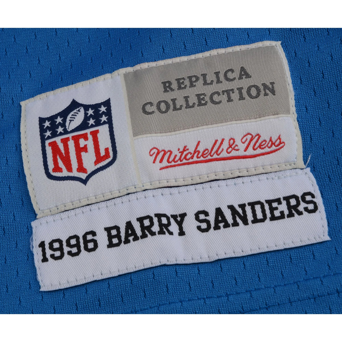 Barry Sanders Signed Detroit Lions Jersey | Mitchell & Ness Replica | WJRSYSA0054