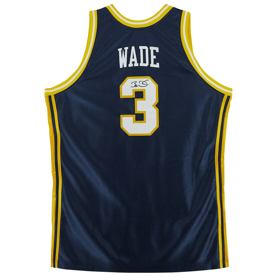 Dwyane Wade Signed Marquette Golden Eagles Jersey | Mitchell & Ness 2002