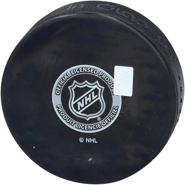 Steve Yzerman Signed Detroit Red Wings Hockey Puck | Team Logo | WPUCKYZ0007