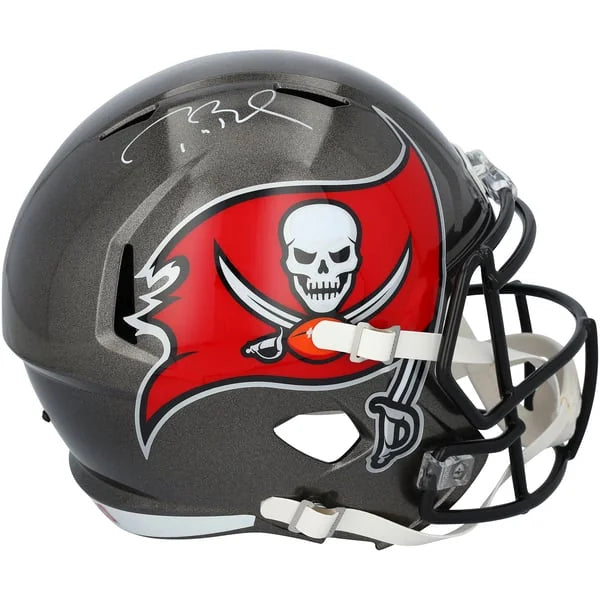 Tom Brady Signed Buccaneers Riddell Speed Replica Helmet | Authenticated | WRHLTBR0067