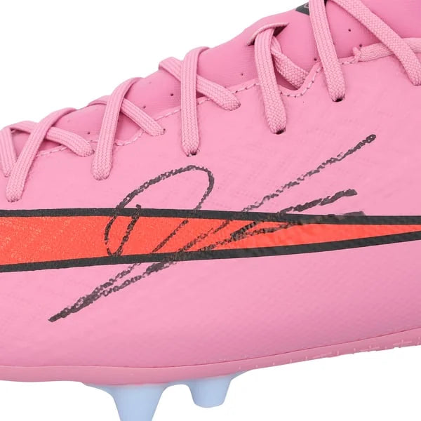 Robert Lewandowski Signed Pink Nike Mercurial Soccer Cleat | Barcelona | WSHOELE0005