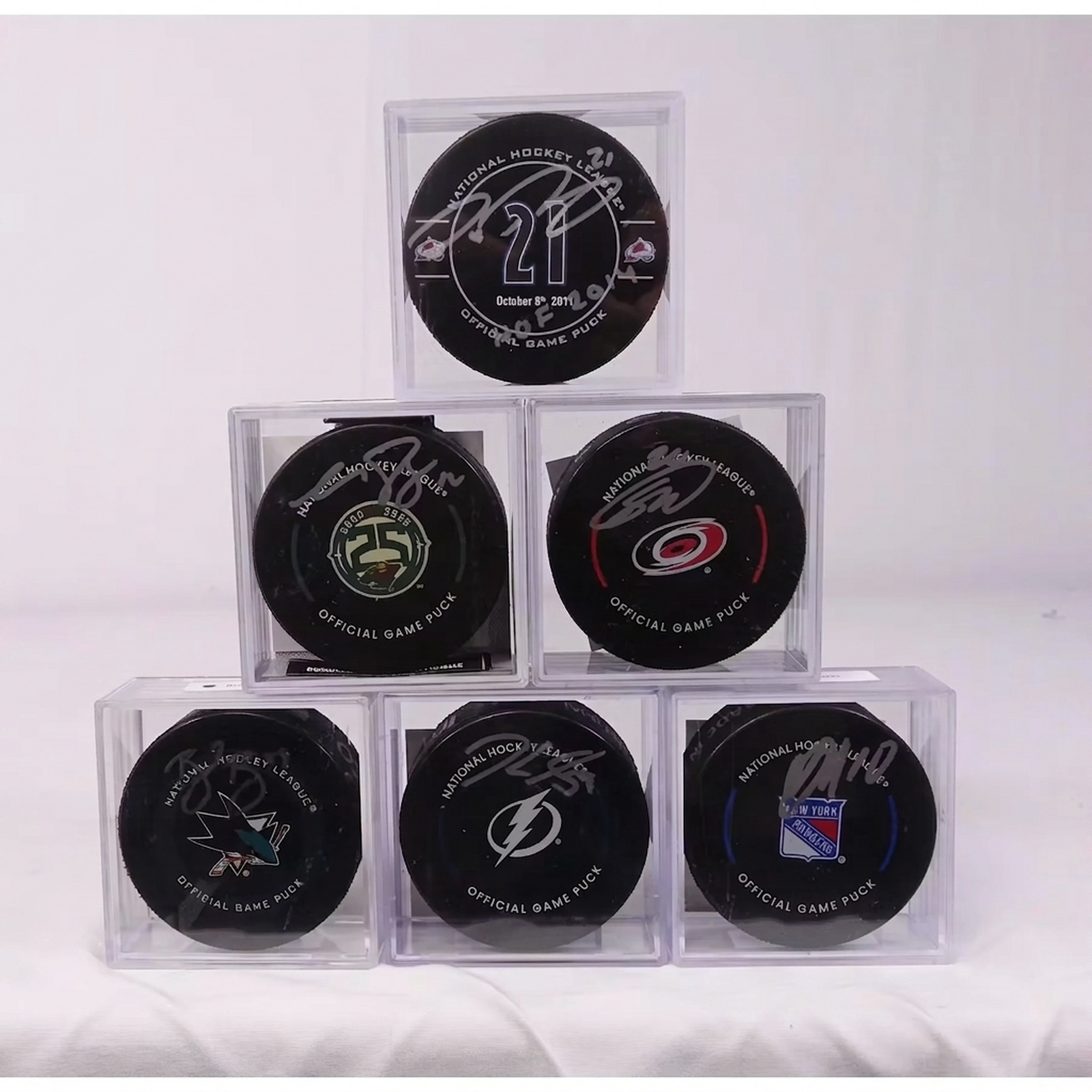 2025-26 Hit Parade Autographed Legendary Hockey Puck Series 11 Hobby Box - Game Puck Edition