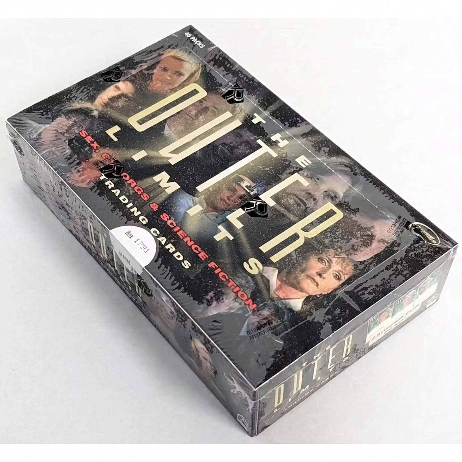 Outer Limits: Sex, Cyborgs and Science Fiction Hobby Box | 2003 Rittenhouse