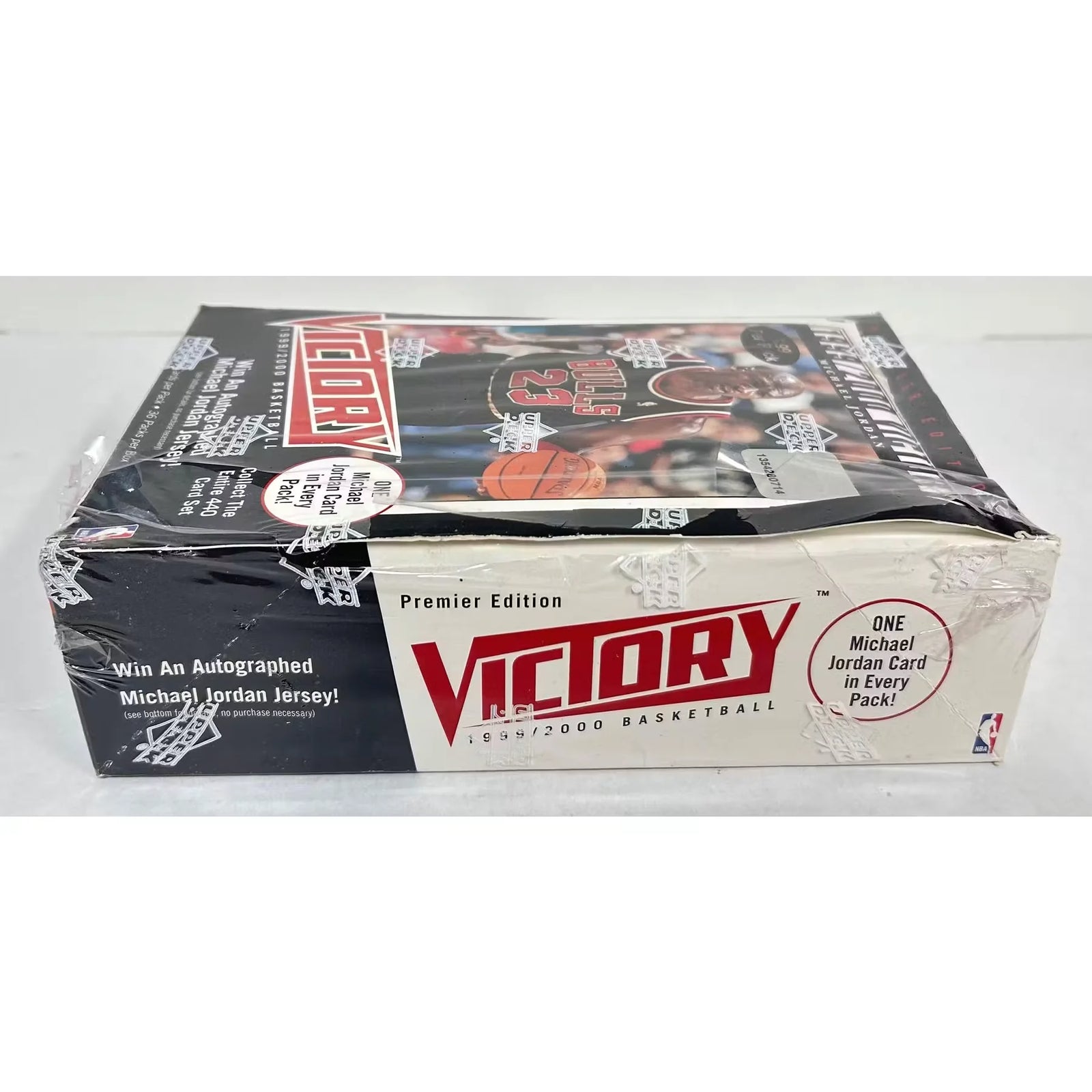 1999-00 Upper Deck Victory Basketball Retail Box | Torn Cello (Ships Sealed Only)