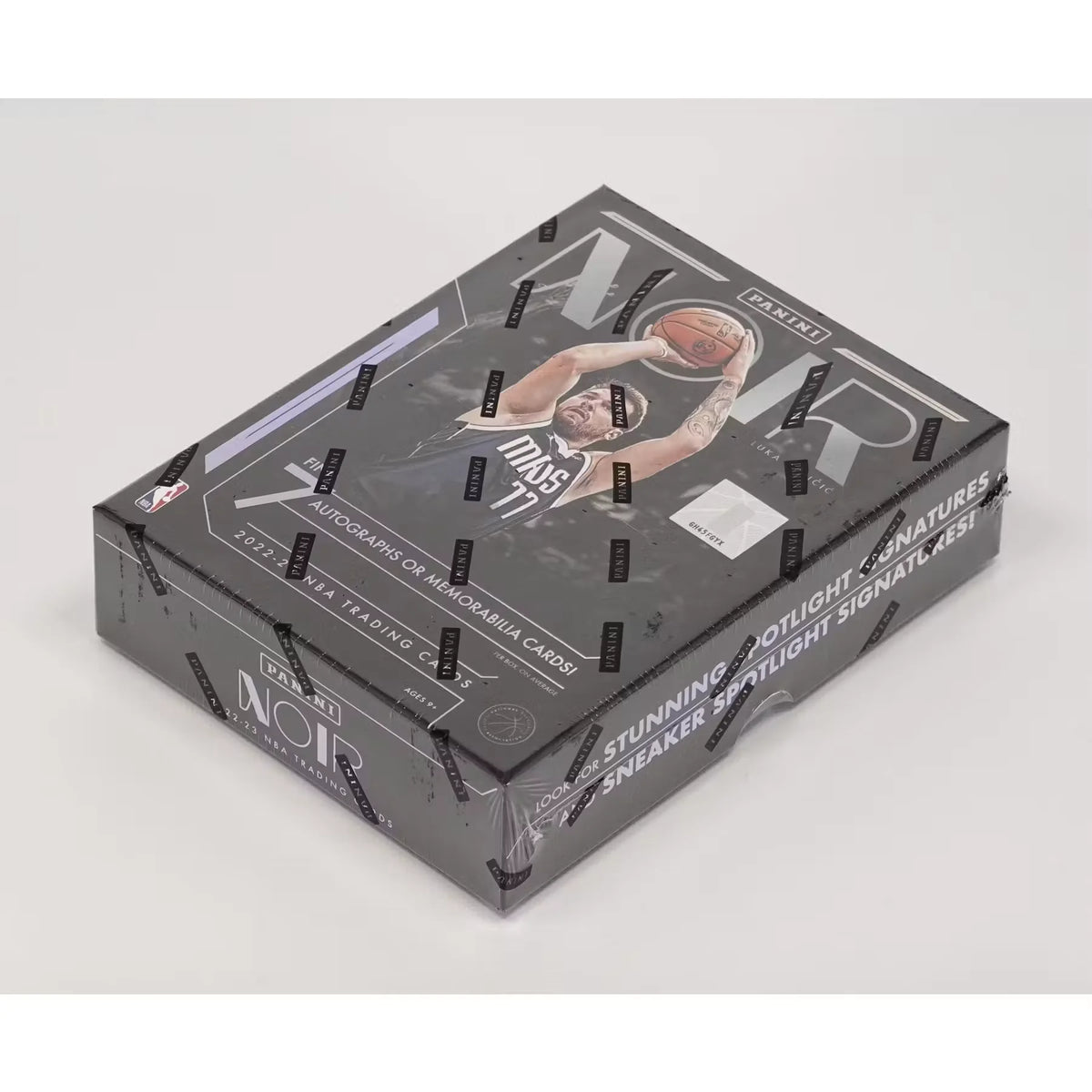 2022-23 Panini Noir Basketball Hobby Box | 4 Autographs Per Box | P5178995