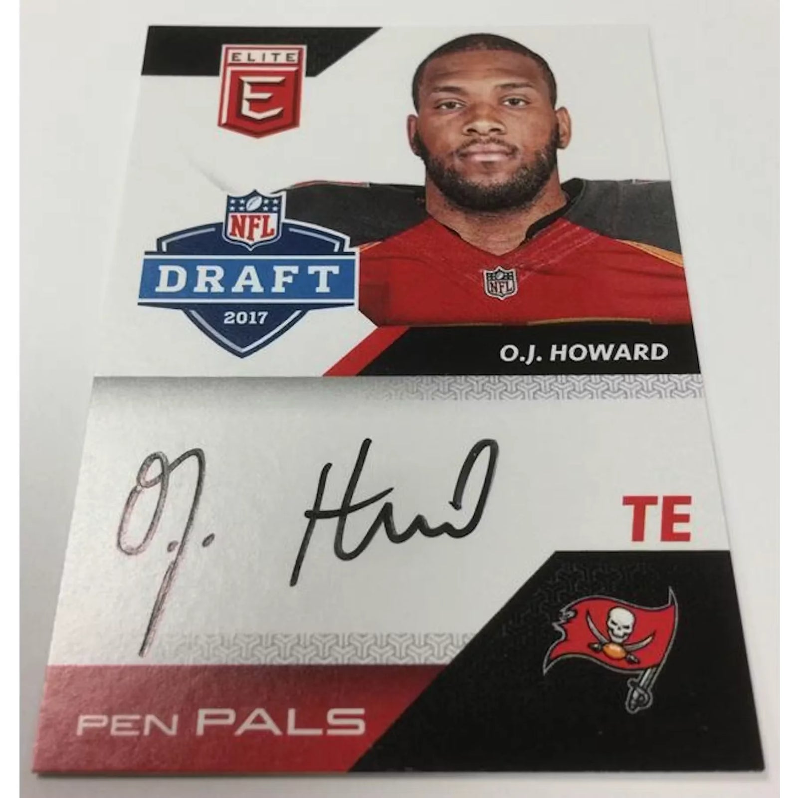 2017 Panini Donruss Elite Football Hobby Box | Mahomes Rookie (Ships Sealed Only)