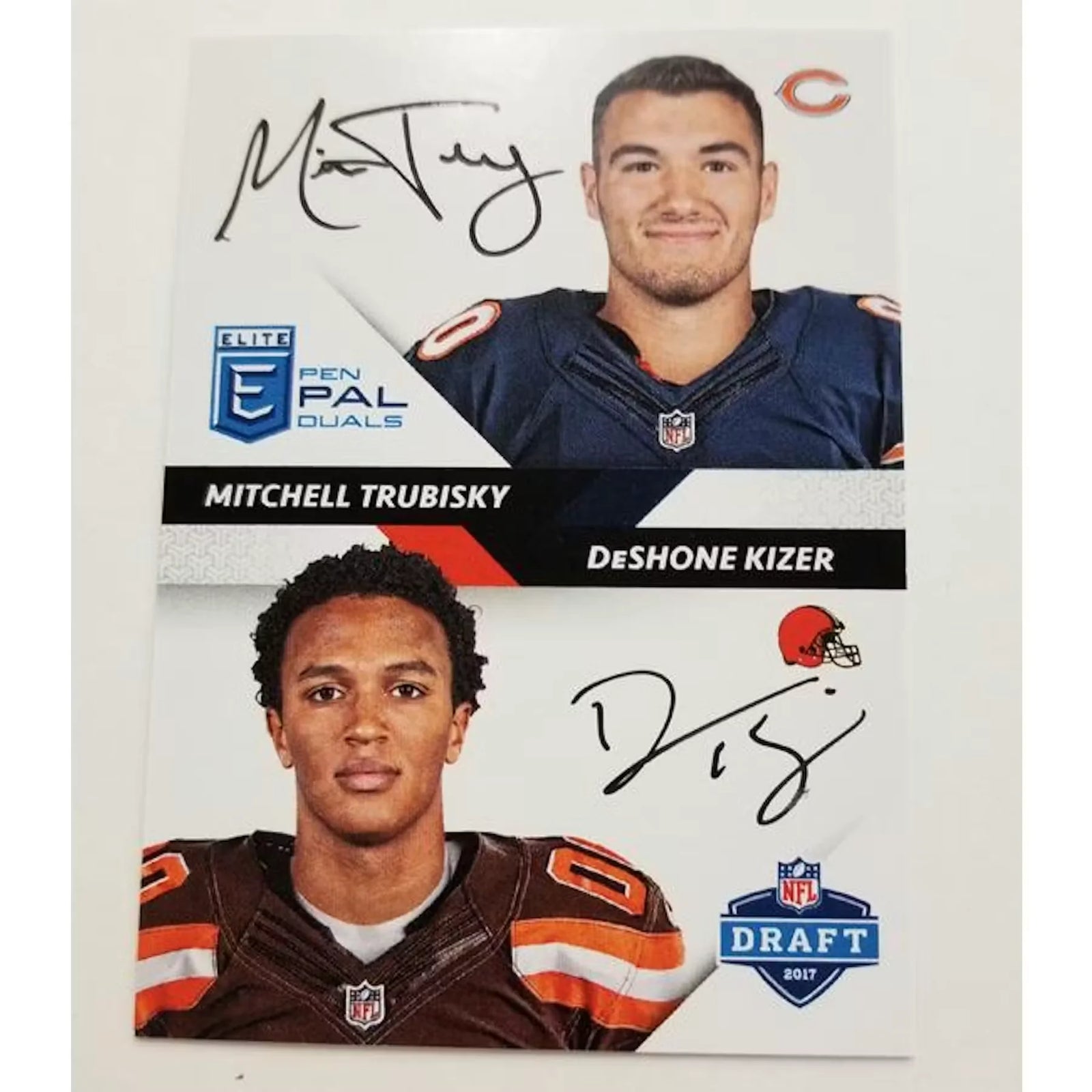 2017 Panini Donruss Elite Football Hobby Box | Mahomes Rookie (Ships Sealed Only)