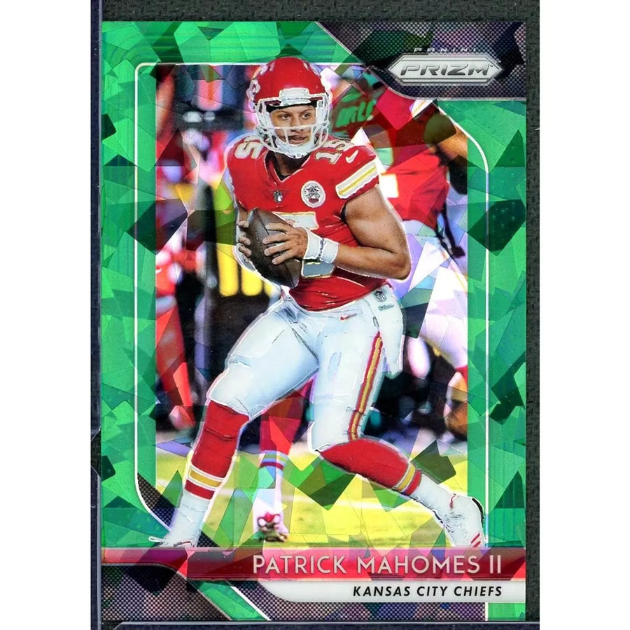 Patrick Mahomes 2018 Panini Prizm Green Crystals Card | #102/75