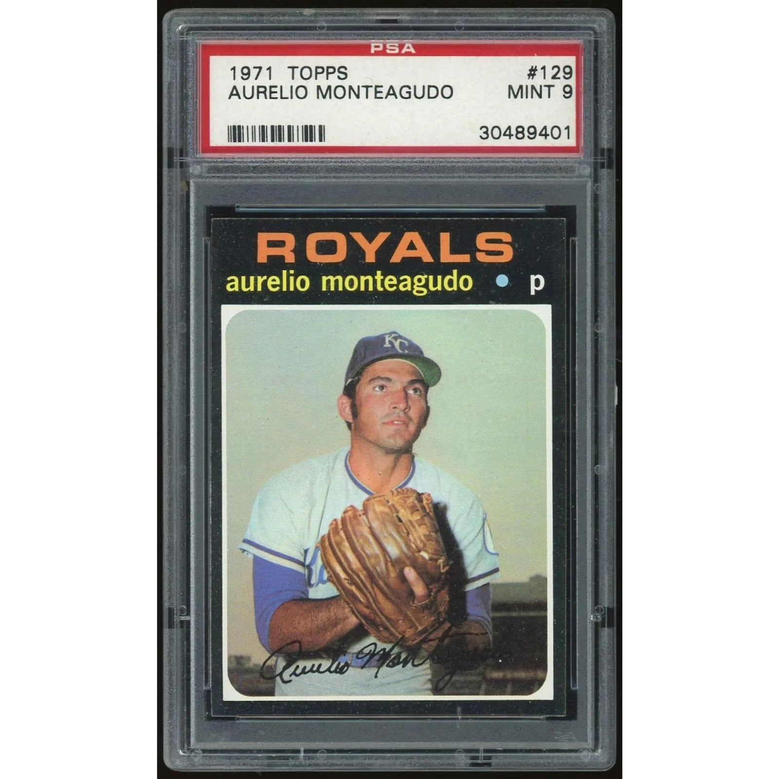 1971 Topps #129 Aurelio Monteagudo Baseball Card | PSA 9