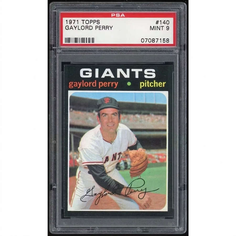 1971 Topps #140 Gaylord Perry Baseball Card | PSA 9