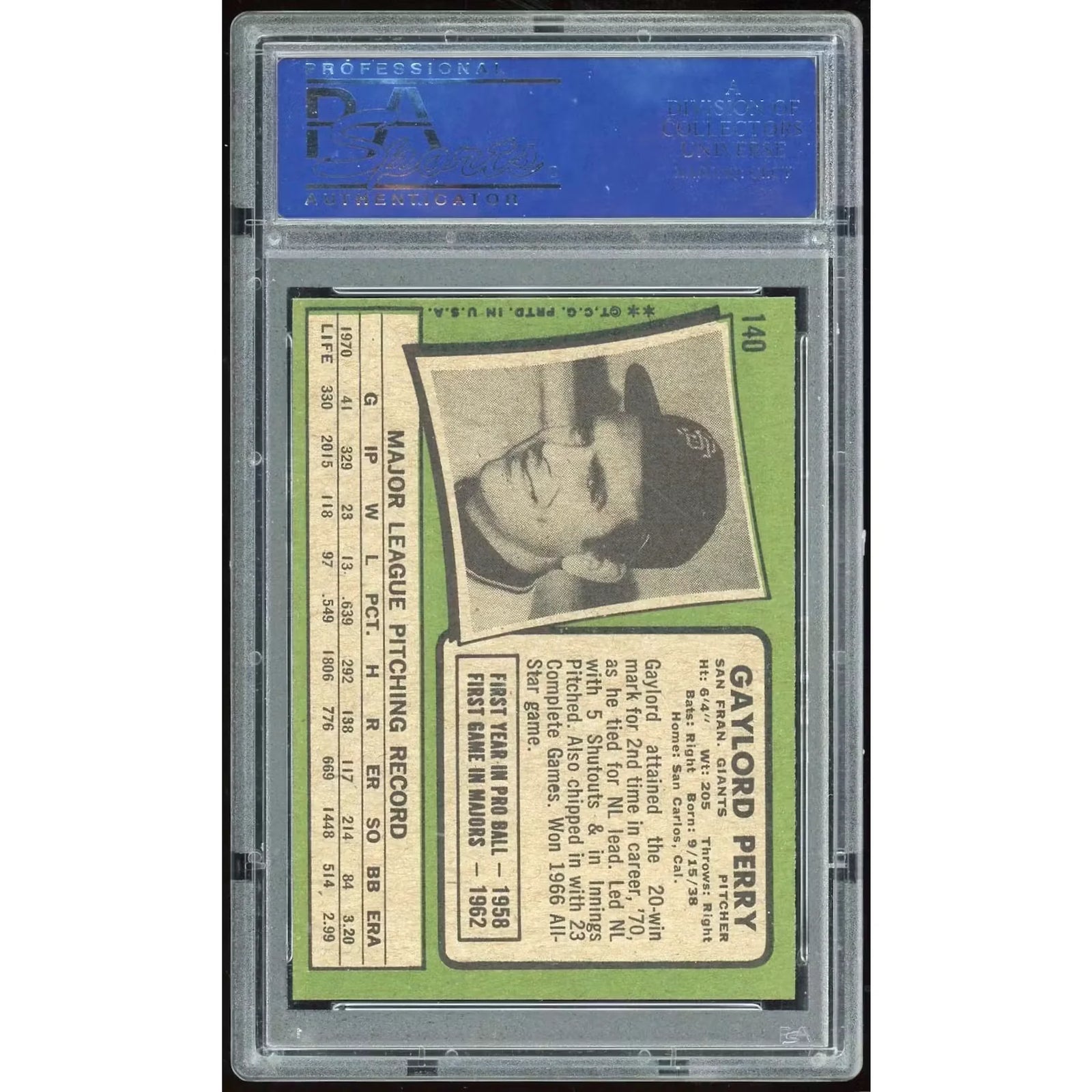 1971 Topps #140 Gaylord Perry Baseball Card | PSA 9
