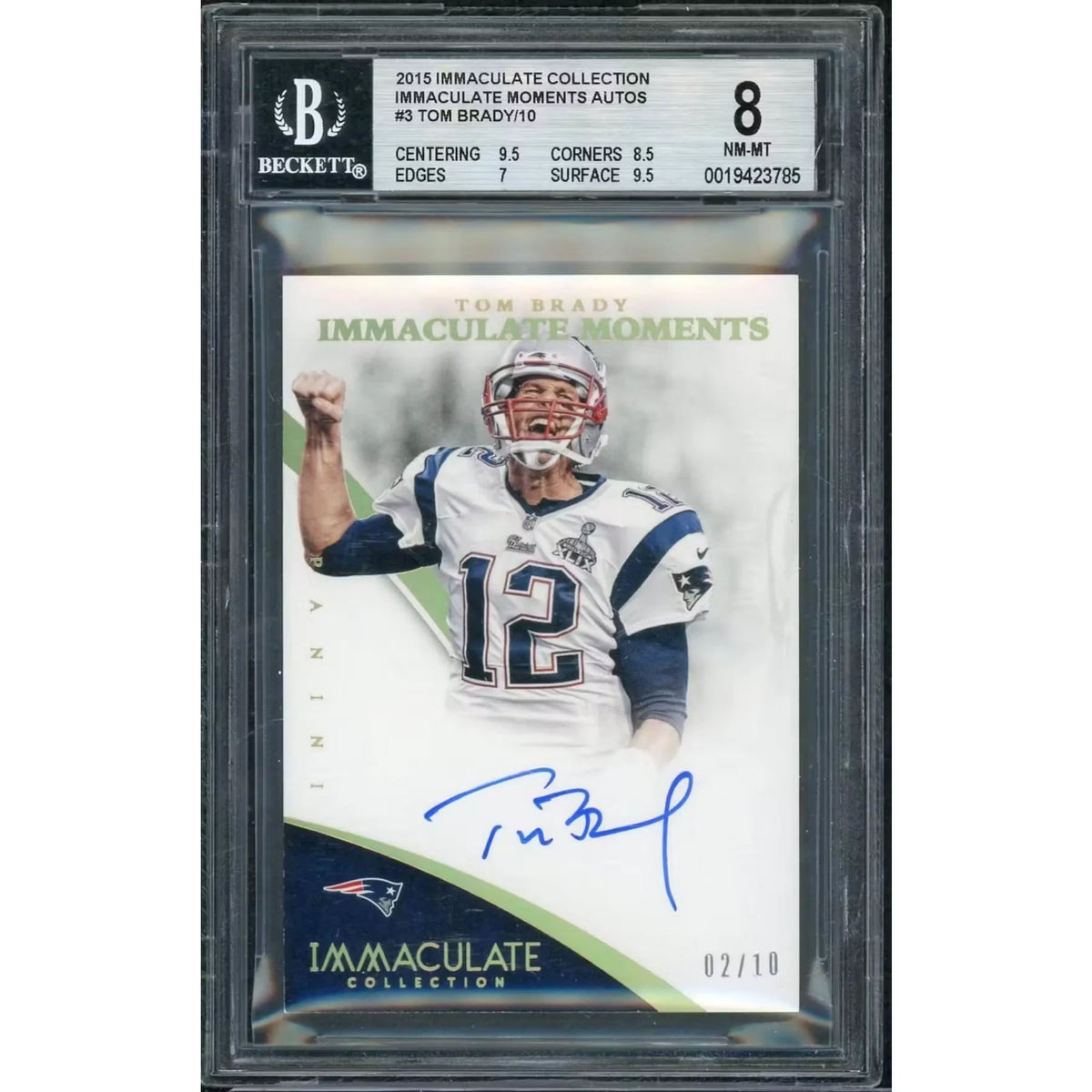 Tom Brady Signed 2015 Panini Immaculate Moments Card | BGS 8 | P5182164