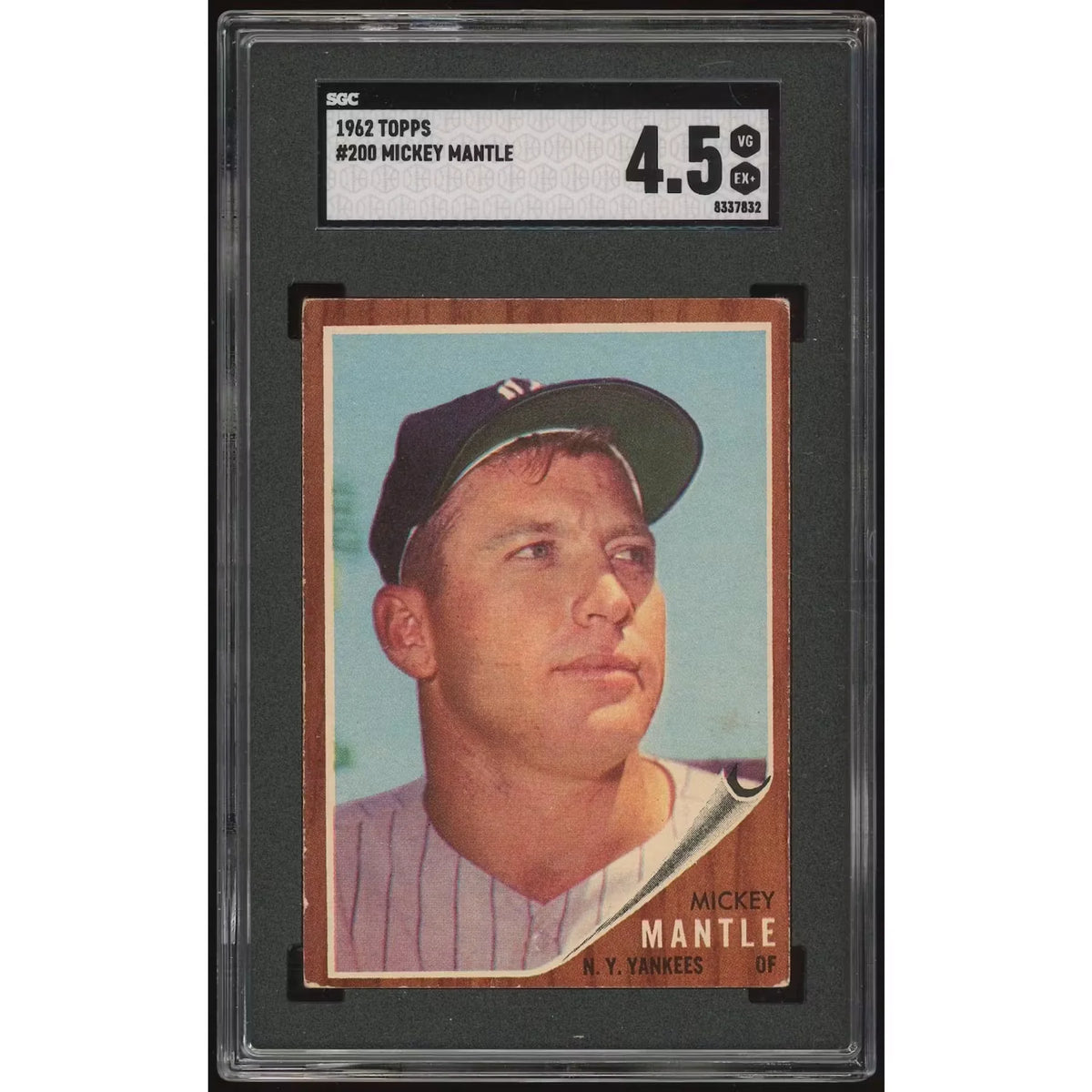1962 Topps #200 Mickey Mantle Card | SGC 4.5 | P6053174