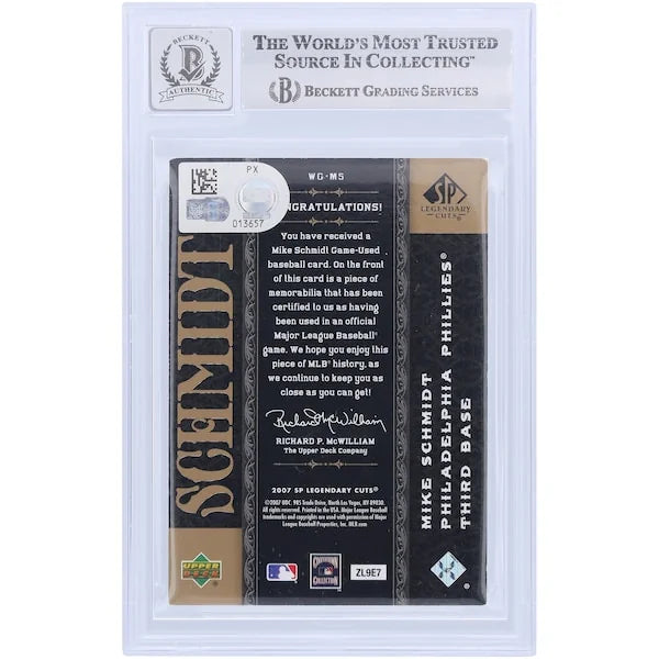 Mike Schmidt Signed 2007 Upper Deck SP Legendary Cuts Card | Graded 10