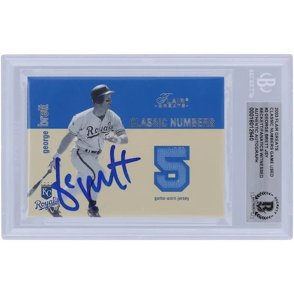 George Brett Signed 2003 Fleer Flair Greats Card | Jersey Relic