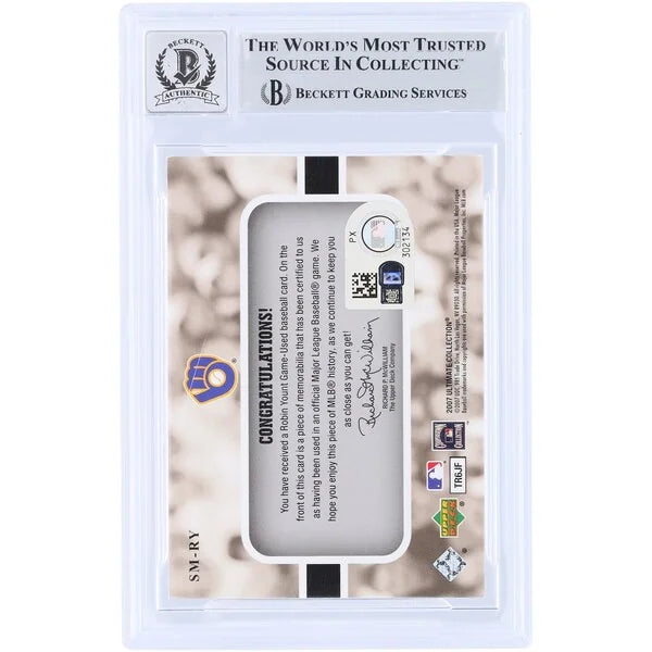 Robin Yount Signed 2007 Upper Deck Ultimate Collection Card | Beckett Graded 10