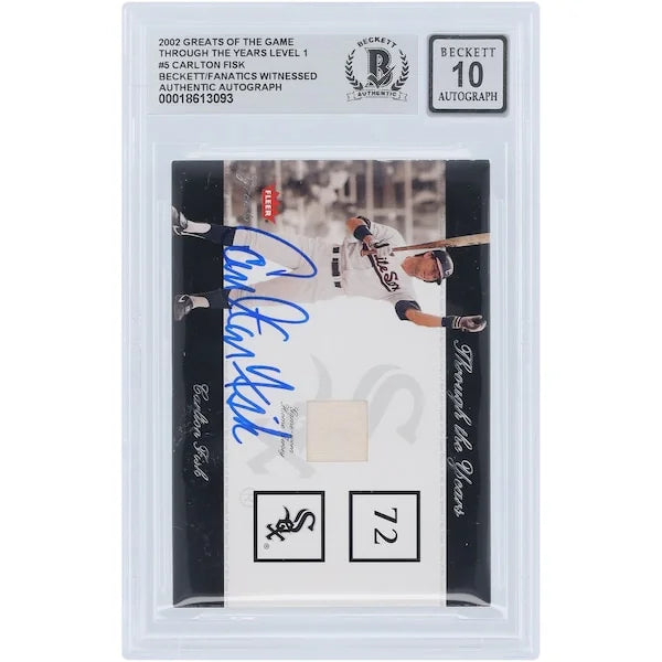 Carlton Fisk Signed 2002 Fleer Greats of the Game Card | Graded 10