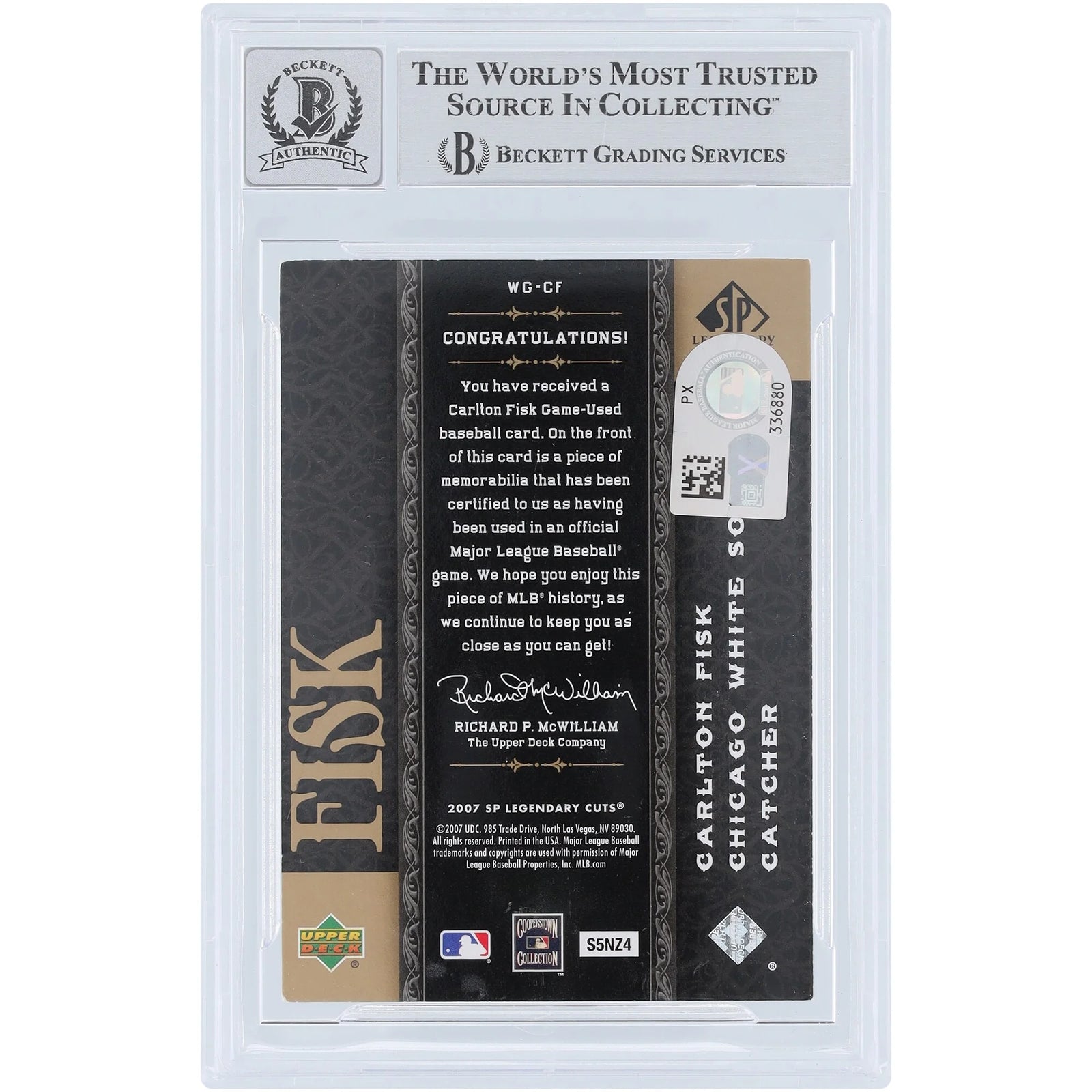 Carlton Fisk Signed 2007 Upper Deck SP Legendary Cuts Card | Graded 10