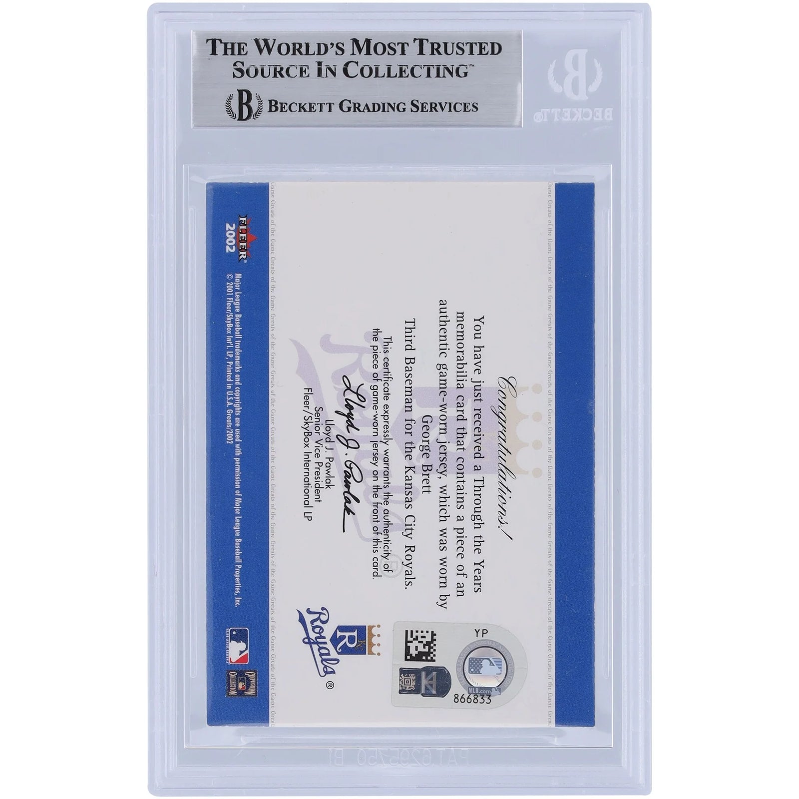 George Brett Signed 2002 Fleer Greats of the Game #4 Card | Beckett Authenticated