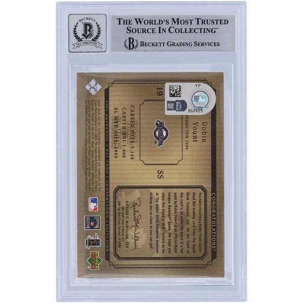 Robin Yount Signed 2001 Upper Deck Hall of Famers Game Bat Relic Card | Beckett 10