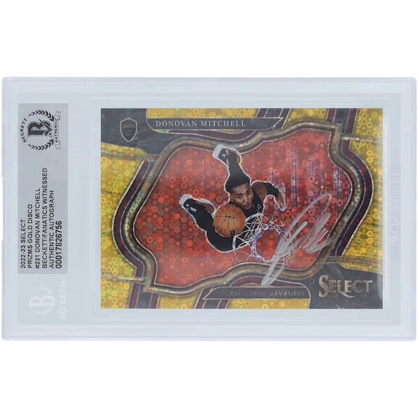 Donovan Mitchell Signed 2022-23 Panini Select Gold Disco Prizm #231 | #/10