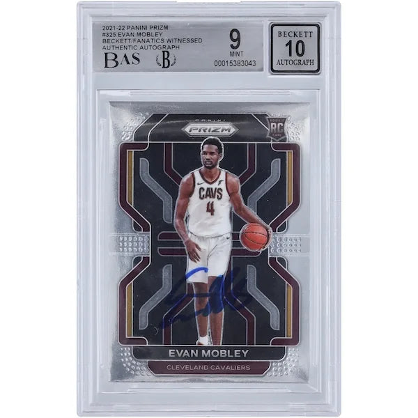 Evan Mobley Signed 2021-22 Panini Prizm #325 Rookie Card | Beckett 9