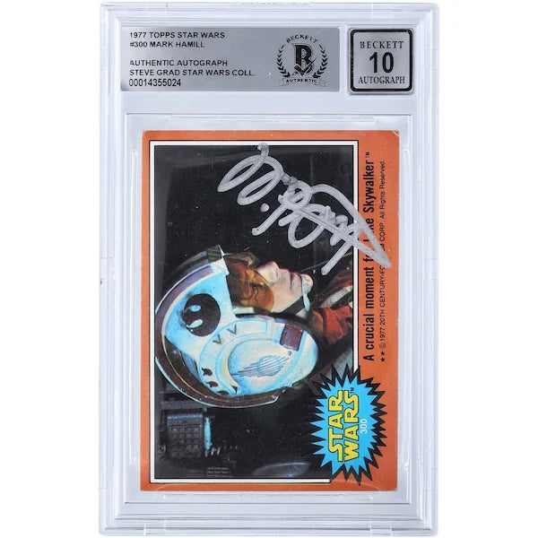 Mark Hamill Signed 1977 Topps Star Wars #300 Card | BGS Authenticated 10