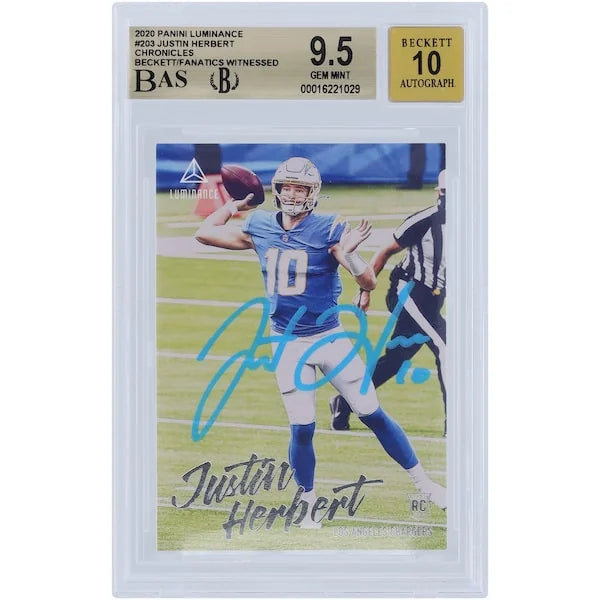 Justin Herbert Signed 2020 Panini Luminance Powder Blue Rookie Card #203 | Graded 9.5