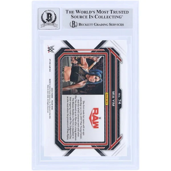 Mia Yim Signed 2023 Panini Prizm Silver Prizm #74 | Beckett Grade 10