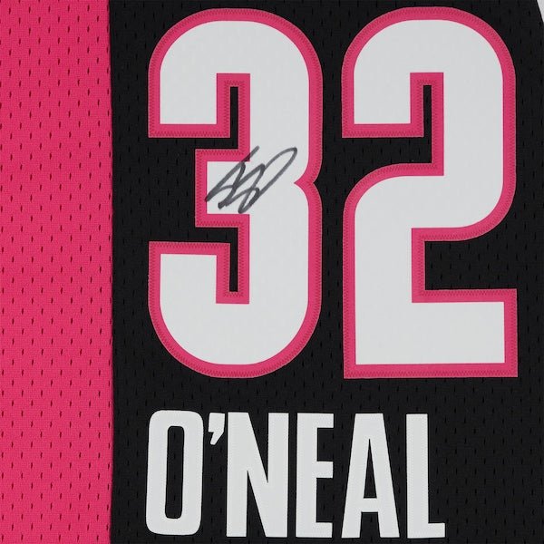 Shaquille O'Neal Miami Heat Fanatics Authentic Autographed Mitchell & Ness Alternate 2005 - 06 Swingman Jersey - The Ballers Bank