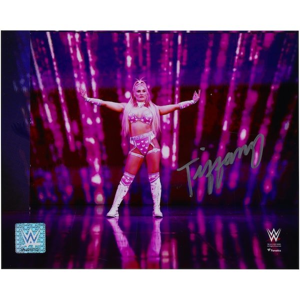 Tiffany Stratton WWE Autographed Fanatics Authentic 8" x 10" Entrance Photograph - The Ballers Bank